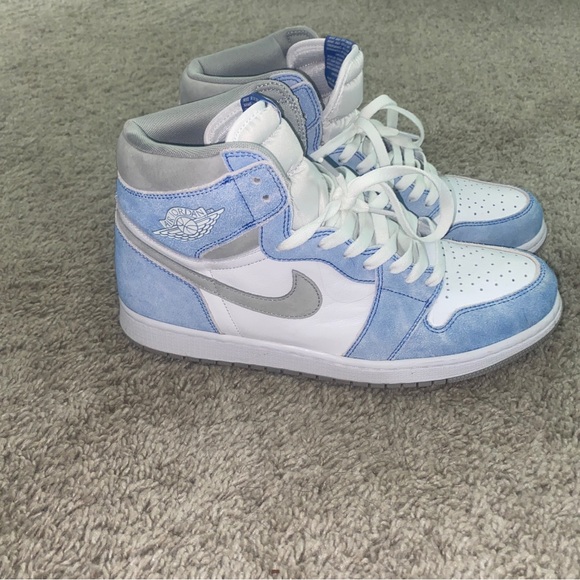 Air Jordan Retro High OG “Hyper Royal” Men's Size 12 Blue White - Main Image